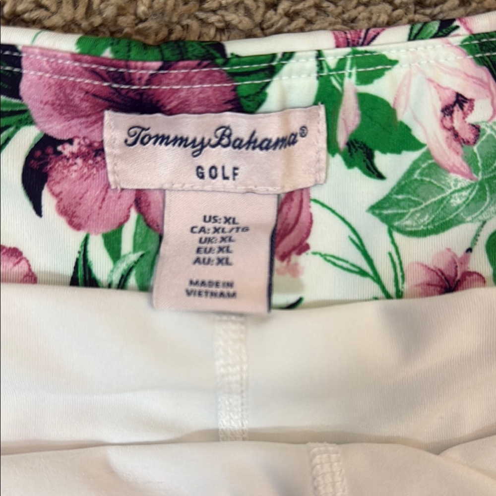 Tommy Bahama Green and Pink Floral Print Skater Skorts Mini Resort Wear SKU 0006 - Picture 4 of 10